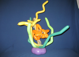Balloon centerpiece - undersea with fish